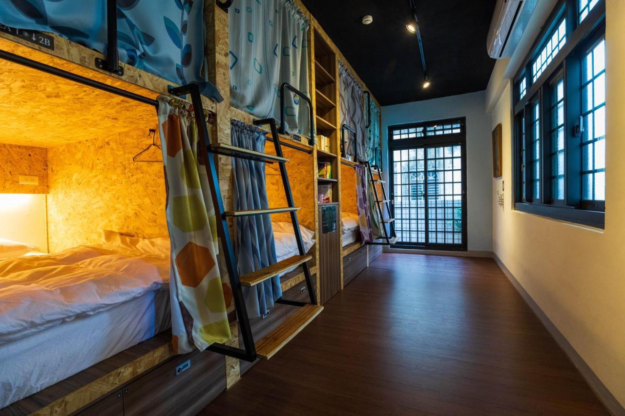 Hostel Alley Inn -桃園民宿075 Thị trấn Đại Khê Ngoại thất bức ảnh
